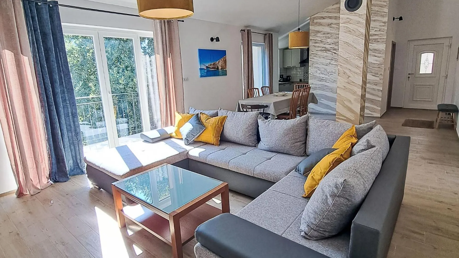Apartment Fameja By Interhome Liznjan 0*,