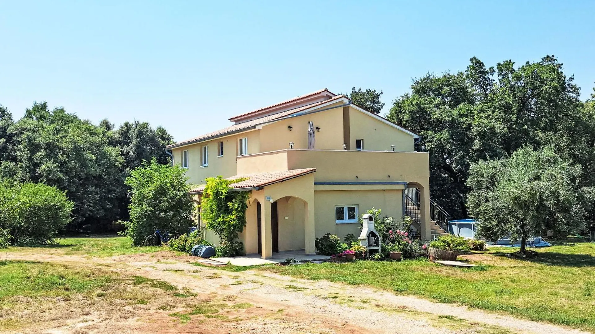 Apartment Fameja By Interhome Ližnjan
